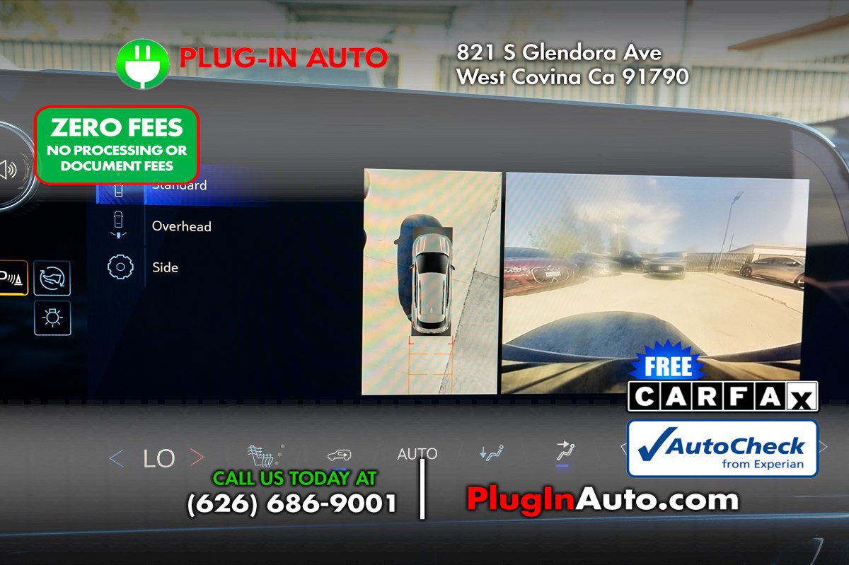 Used 2024 Chevrolet Equinox EV LT w/ LPO, Active Package FWD image 36