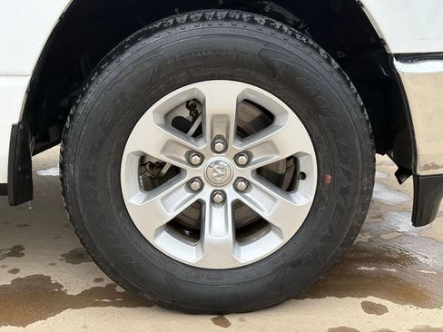Used 2024 RAM 1500 Laramie RWD image 10