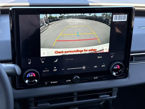 New 2026 Toyota bZ XLE Plus image 31