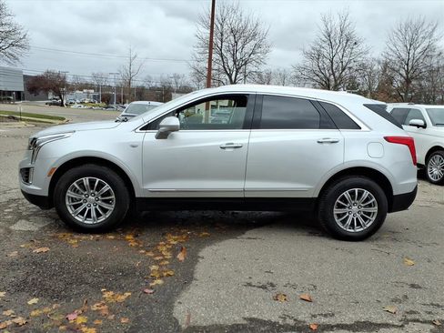 Used 2019 Cadillac XT5 Luxury image 2