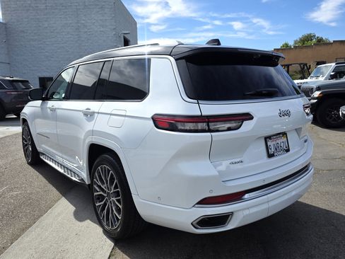 Certified 2023 Jeep Grand Cherokee L Summit image 3