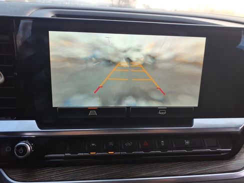 Used 2022 GMC Sierra 1500 SLE image 20