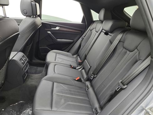 Used 2023 Audi Q5 2.0T Premium Plus w/ Premium Plus Package AWD/4WD image 13