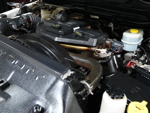 Used 2015 RAM 2500 Laramie w/ Convenience Group image 51