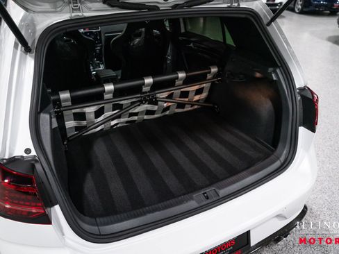 Used 2019 Volkswagen Golf R 4-Door AWD/4WD image 17