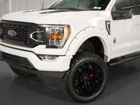 Used 2021 Ford F150 XLT w/ Equipment Group 302A High AWD/4WD image 4