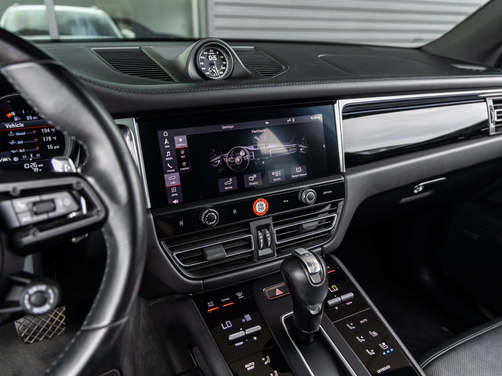 Used 2022 Porsche Macan S AWD/4WD image 26