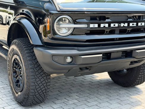 Used 2024 Ford Bronco Outer Banks AWD/4WD image 13