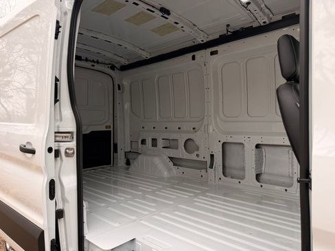 New 2026 Ford Transit 150 148 Medium Roof AWD image 8