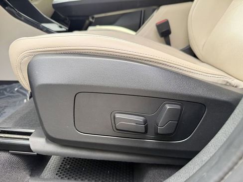 Used 2023 BMW X1 xDrive28i w/ Convenience Package AWD/4WD image 13