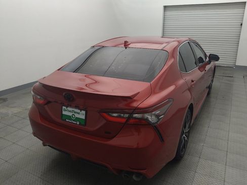 Used 2022 Toyota Camry SE w/ Convenience Package FWD image 7
