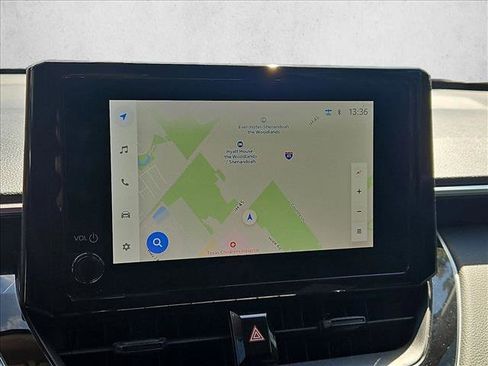 Used 2023 Toyota Corolla Cross LE image 13