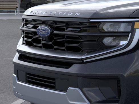 New 2026 Ford Expedition Max Platinum w/ Platinum Ultimate Package AWD/4WD image 17