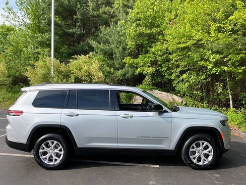 Used 2021 Jeep Grand Cherokee L Limited AWD/4WD image 6