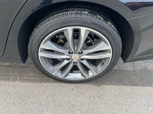 Used 2024 Chevrolet Malibu LT image 14