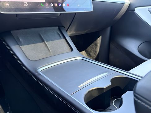 Used 2021 Tesla Model Y Long Range AWD/4WD image 67