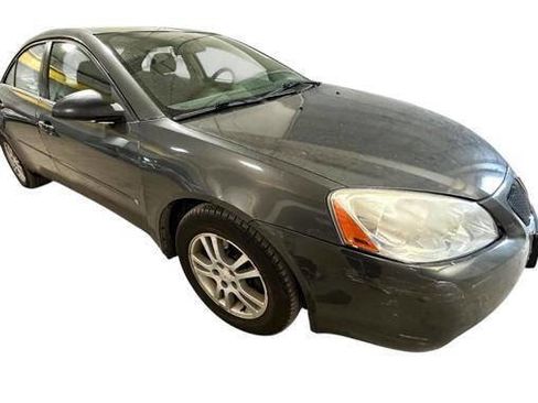Used 2006 Pontiac G6 Sedan w/ Drivers Package FWD image 8
