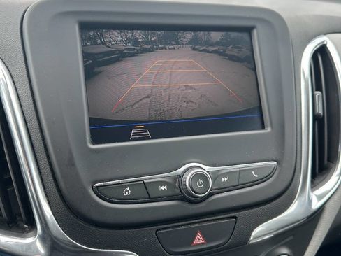 Used 2020 Chevrolet Equinox LS w/ LPO, Floor Liner Package image 21