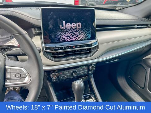 Used 2024 Jeep Compass Limited AWD/4WD image 10