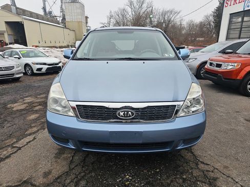 Used 2012 Kia Sedona LX image 2