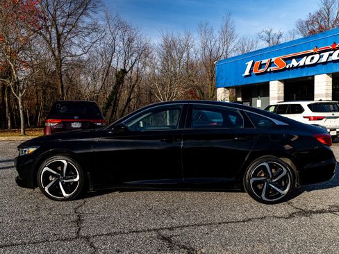 Used 2021 Honda Accord Sport image 3