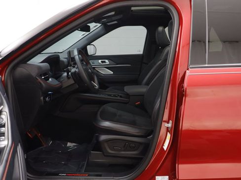 Used 2025 Ford Explorer ST w/ Sun And Sound Package image 5