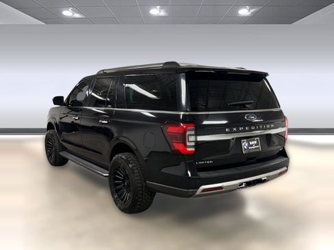Used 2022 Ford Expedition Max Limited RWD image 2