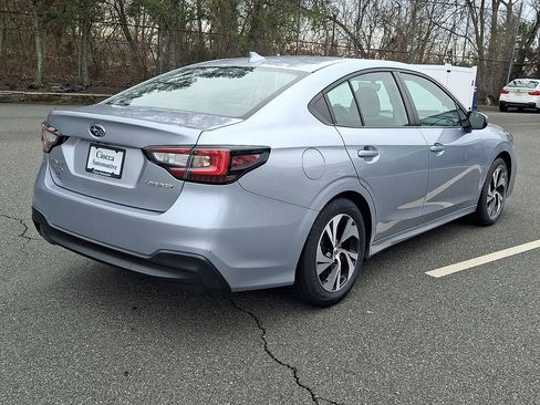 Used 2024 Subaru Legacy Premium image 9