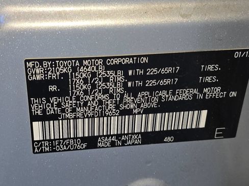 Used 2015 Toyota RAV4 LE AWD/4WD image 34