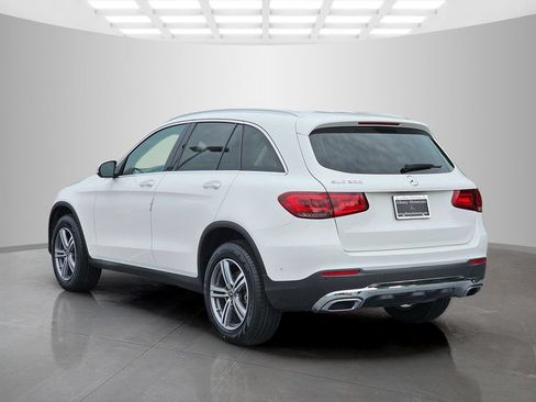 Used 2022 Mercedes-Benz GLC 300 image 4