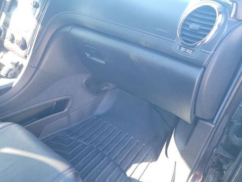 Used 2017 Buick Enclave Premium w/ Enclave Bronze Edition image 17