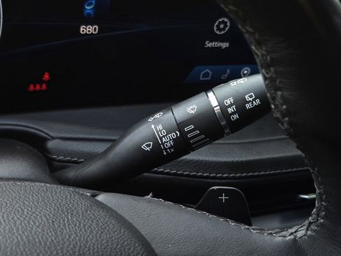 Used 2024 Cadillac XT4 Premium Luxury image 22