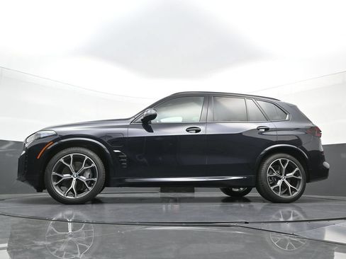 New 2026 BMW X5 xDrive50e w/ M Sport Package AWD/4WD image 25