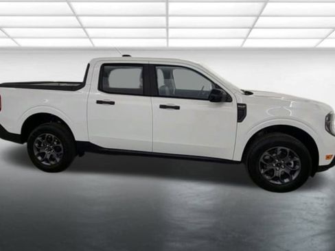 New 2026 Ford Maverick XLT w/ XLT Luxury Package image 11