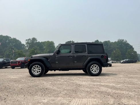 Used 2023 Jeep Wrangler Unlimited Sport AWD/4WD image 12