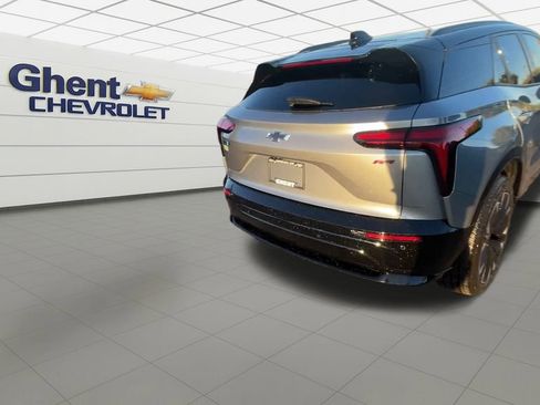 New 2025 Chevrolet Blazer EV RS image 9