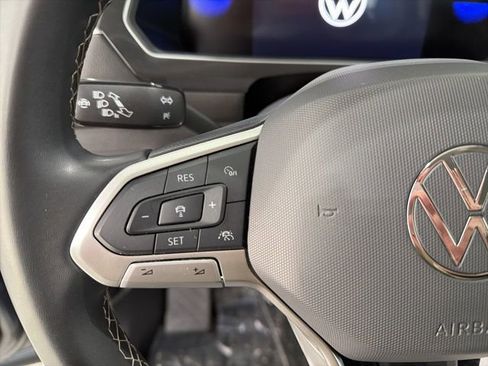 Used 2024 Volkswagen Tiguan S image 12