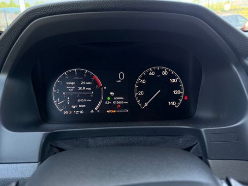 Used 2024 Honda Ridgeline TrailSport image 18