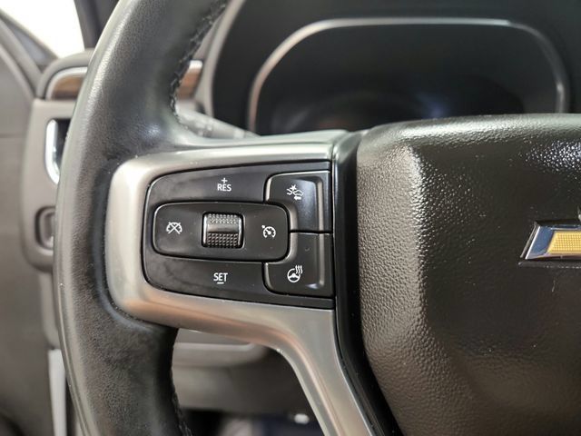 Used 2023 Chevrolet Suburban Premier RWD image 36