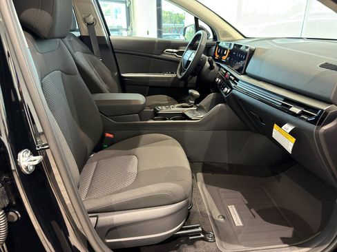 New 2026 Kia Sportage LX image 23