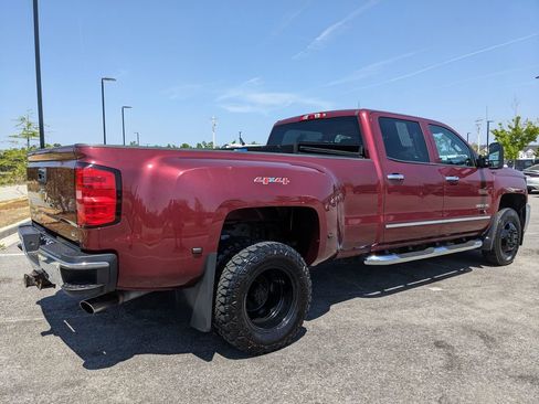 Used 2015 Chevrolet Silverado 3500 LTZ w/ LTZ Plus Package image 21