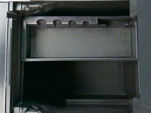 Used 2022 Ford F150 XLT w/ Equipment Group 302A High image 36