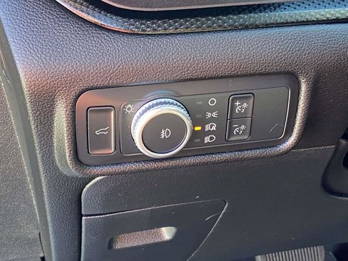 Used 2022 Ford Explorer ST-Line w/ Class IV Trailer Tow Package image 10