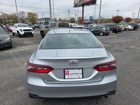 Certified 2024 Toyota Camry LE image 5