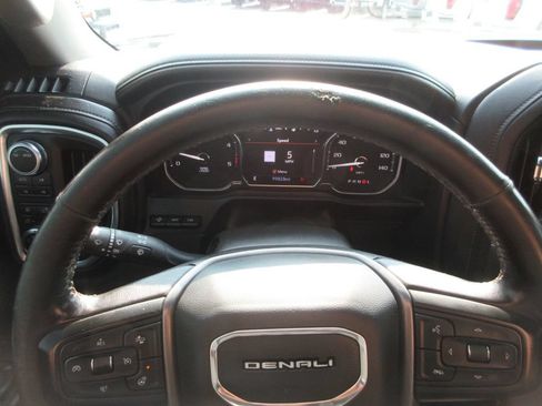 Used 2022 GMC Sierra 2500 Denali w/ Denali Ultimate Package AWD/4WD image 34