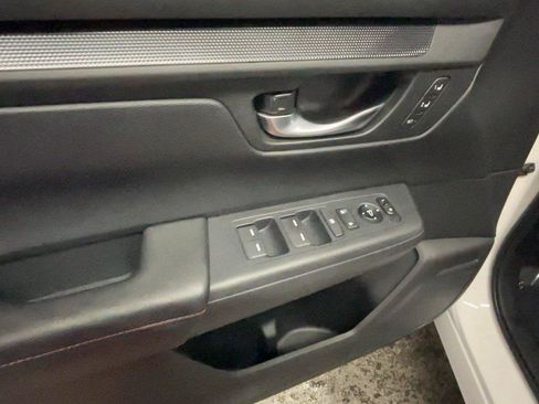 Used 2025 Honda CR-V Sport-L image 30