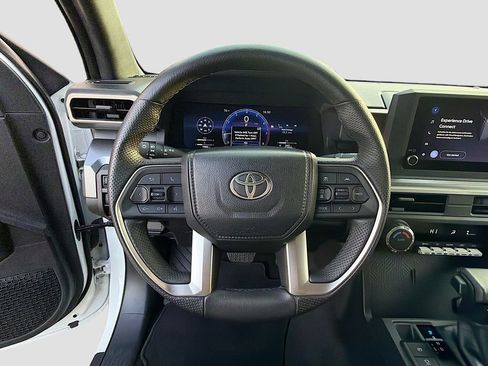 Used 2024 Toyota Tacoma TRD Off-Road image 36