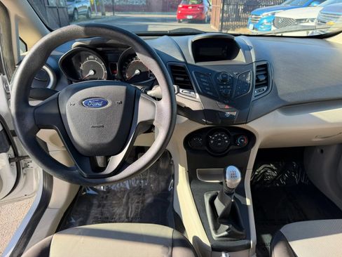 Used 2012 Ford Fiesta S FWD image 15