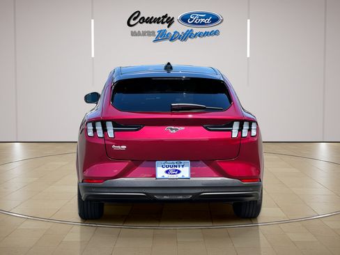Certified 2025 Ford Mustang Mach-E Premium AWD/4WD image 4