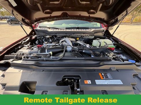 New 2026 Ford F250 XLT w/ XLT Premium Package image 32